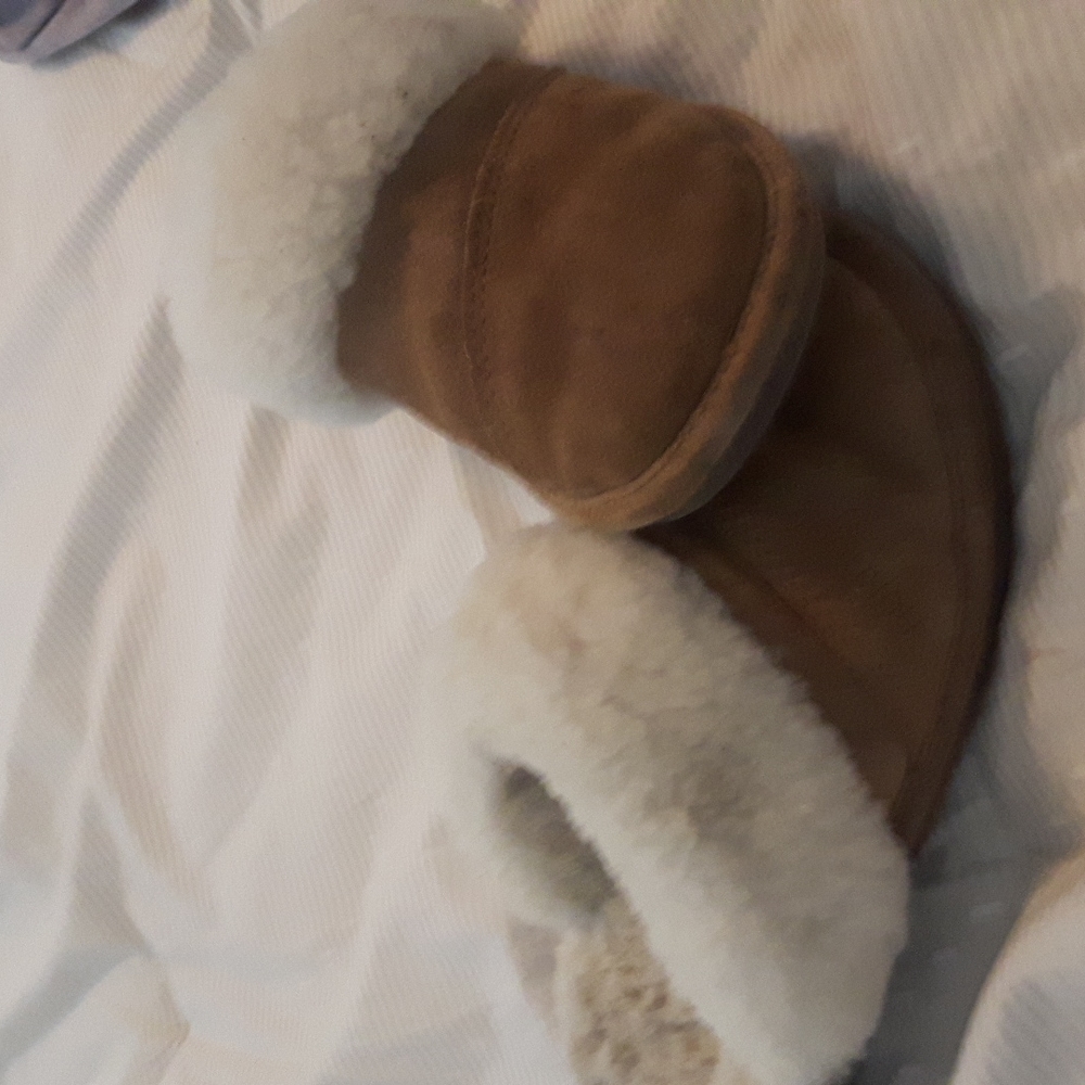 Slippers